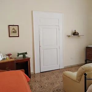 Casa Mariella 3*, Naples Italy