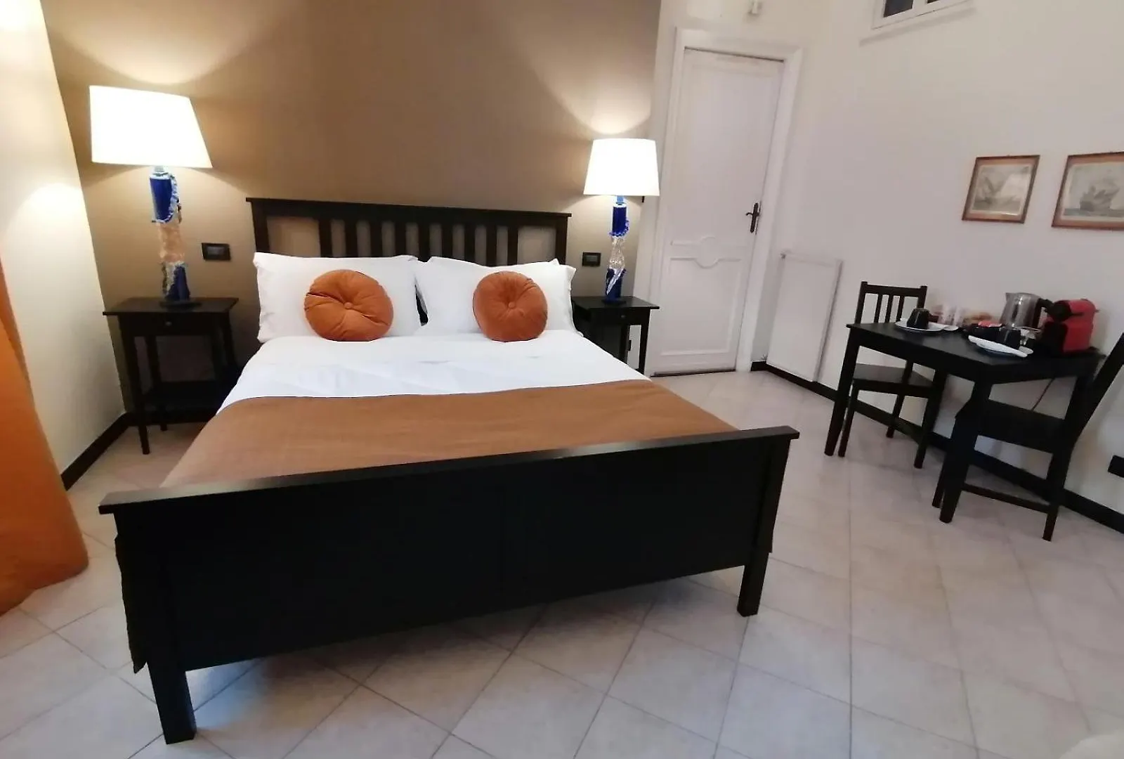 B&B Genova Centro 0*, Genoa Italy