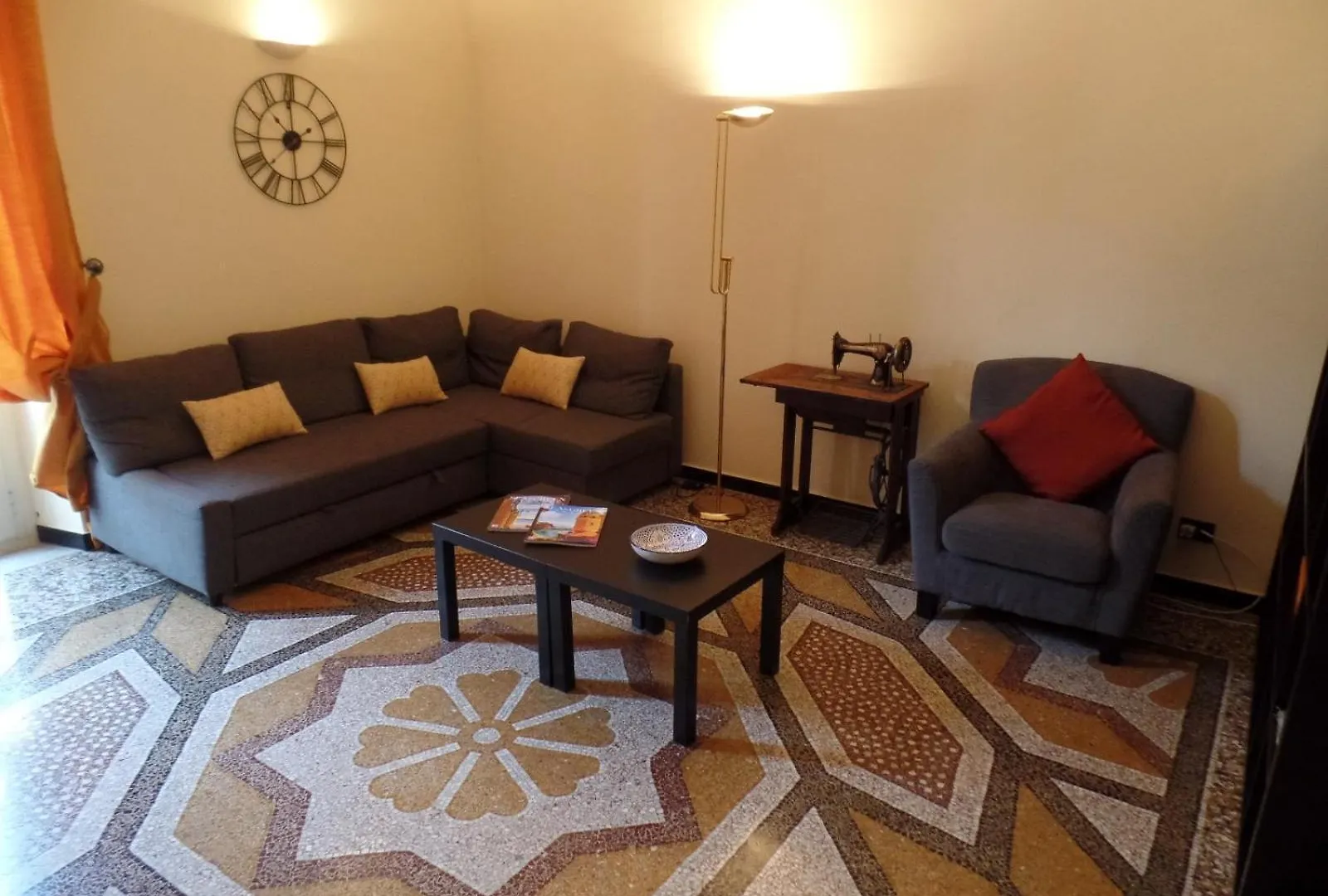 B&B Genova Centro Oda ve Kahvaltı Cenova